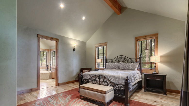 matching neutral walls and ceiling