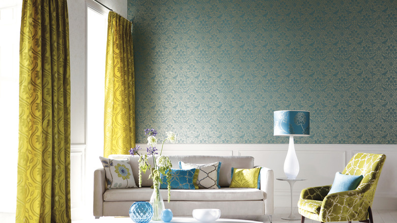 Living room with patterned wallpaper