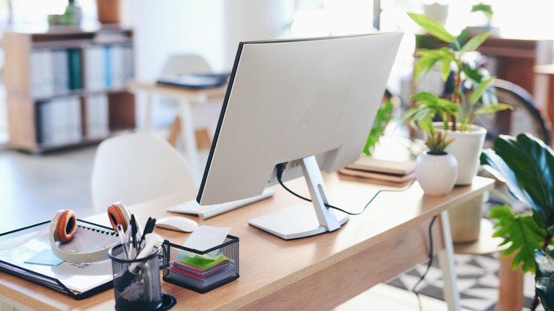 organized desk