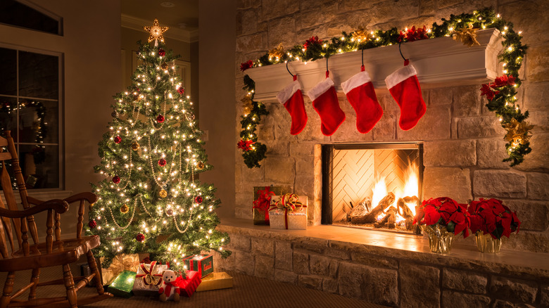 string lights on mantel garland