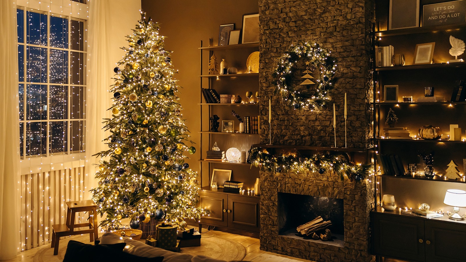 20 Festive Lighting Ideas To Help Set The Mood For The Holidays 20 Festive Lighting Ideas To Help Set The Mood For The Holidays