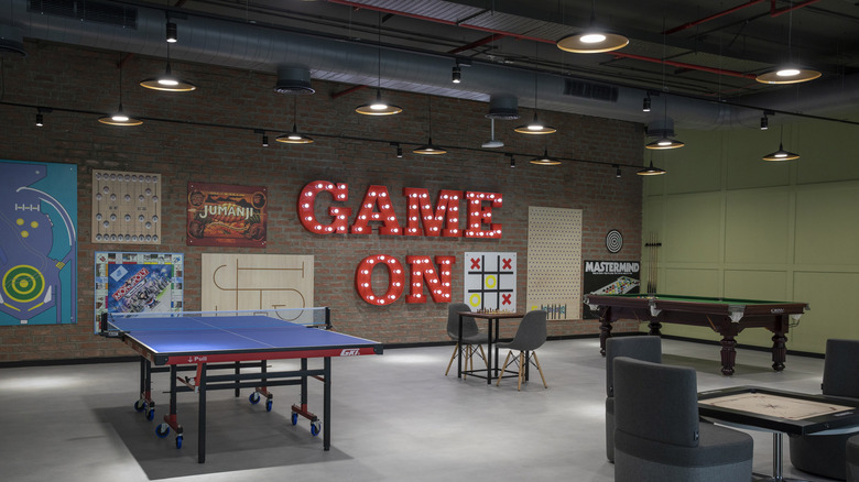 game room garage