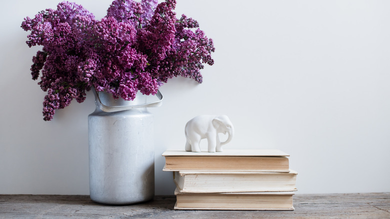 lilacs in vase