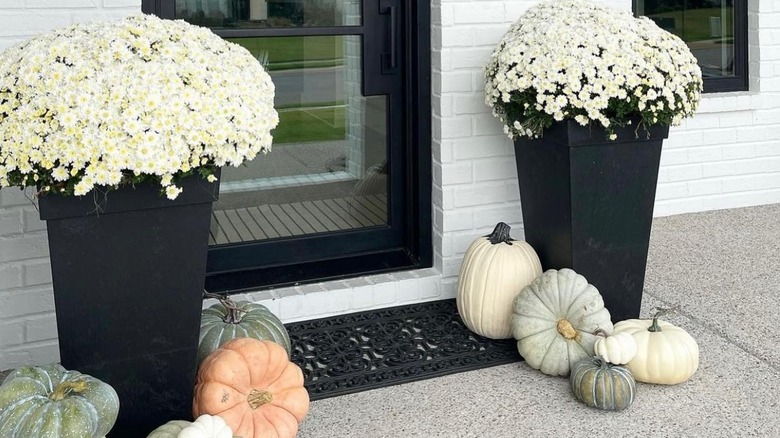 Black and white fall porch