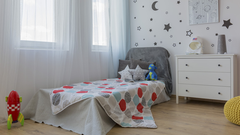 outerspace themed bedroom 