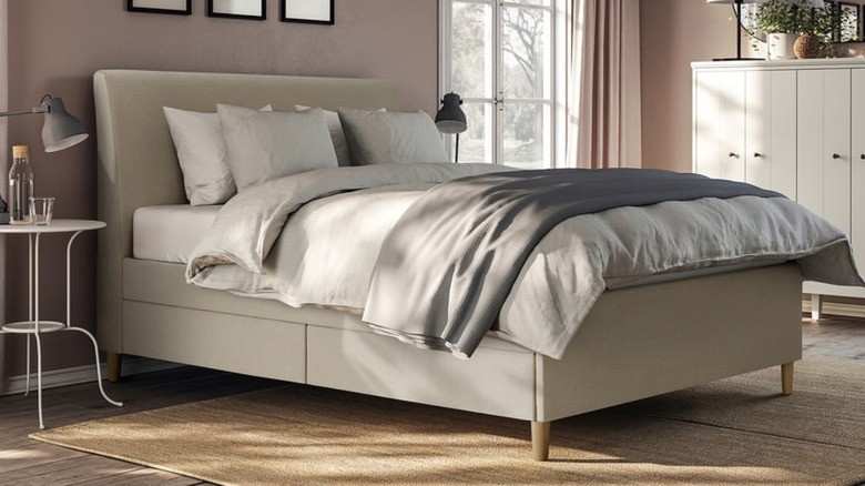 IKEA IDANÄS Upholstered Storage Bed
