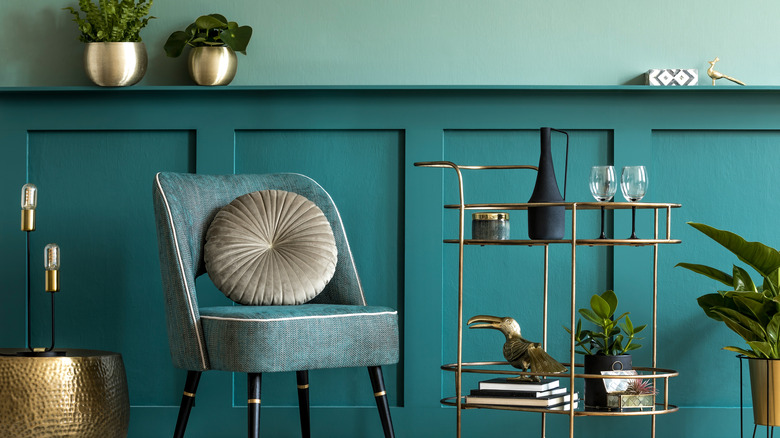 Blue and gold living room