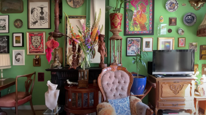 large green gallery wall