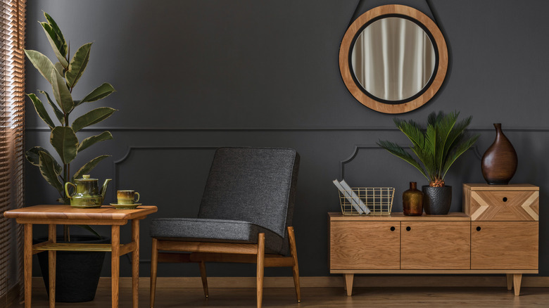 Dark, gray wall