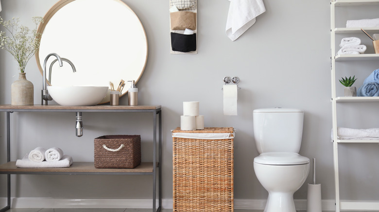 Light gray bathroom