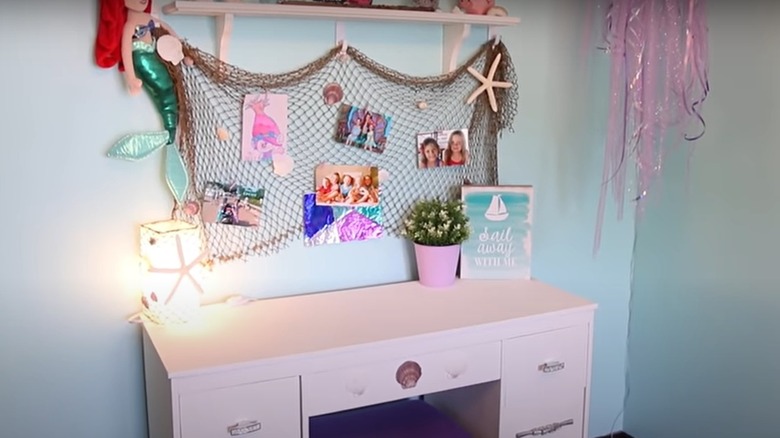 net with pictures