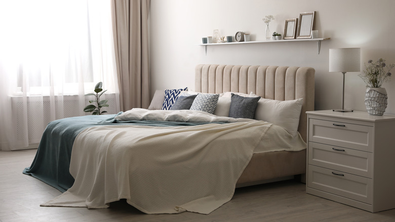 a dreamy room 