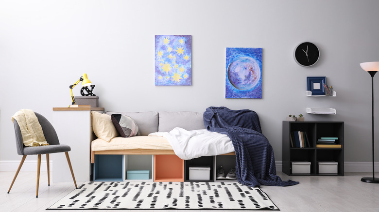 teen boy bedroom 