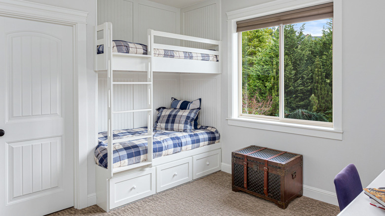 built-in bunk beds