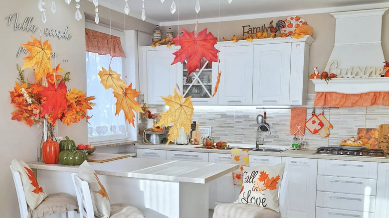fall-themed kitchen
