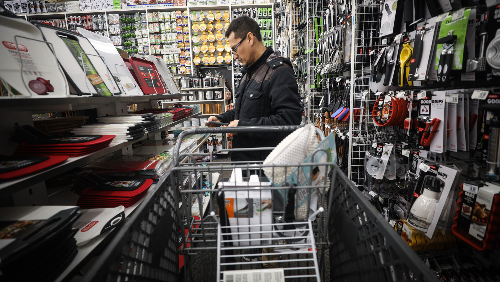 2022 Holiday Shopping At Bed Bath & Beyond Hours, Deals, And What To