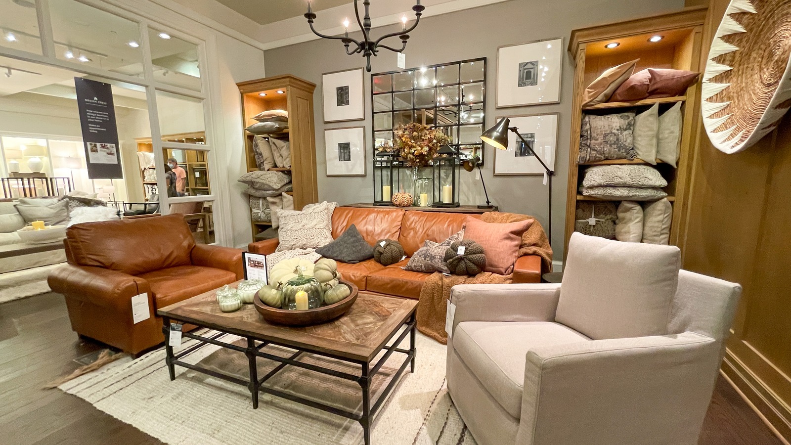 2022 Holiday Shopping At Pottery Barn Hours Deals And What To Expect 2022 Holiday Shopping At Pottery Barn Hours Deals And What To Expect