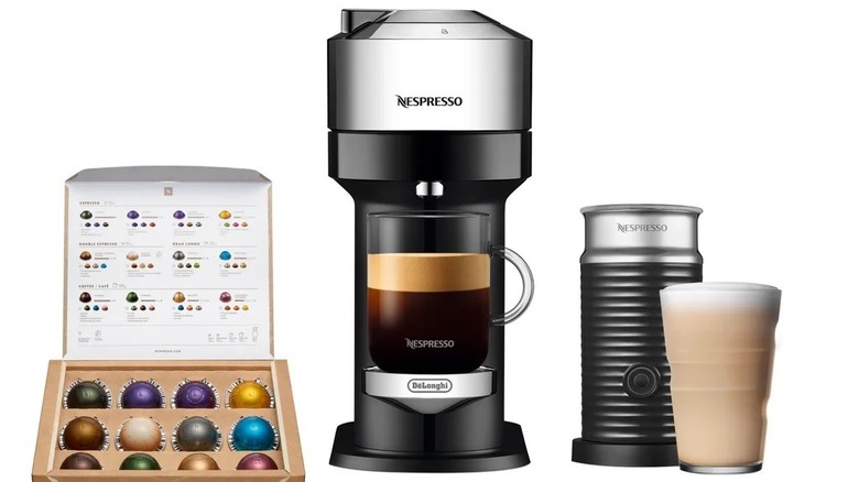Nespresso coffee maker with Aeroccino