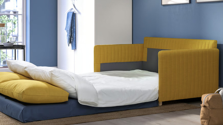 IKEA  FRIDHULT Sleeper sofa