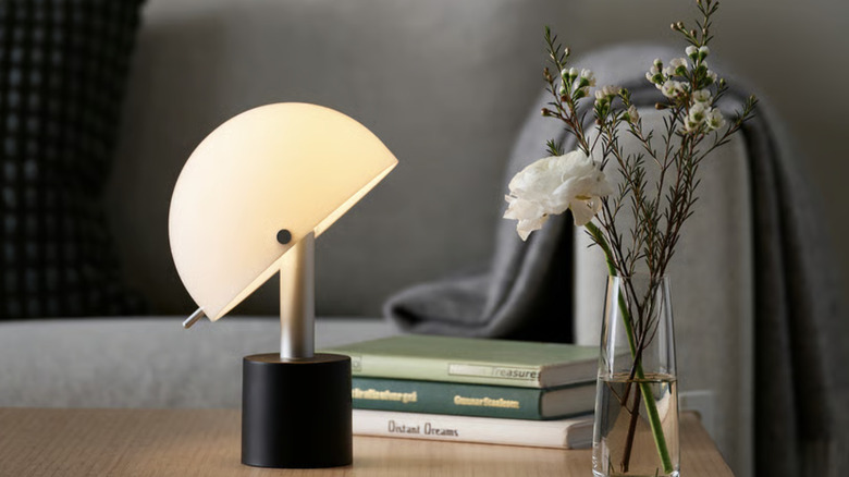 IKEA NÖDMAST LED portable lamp