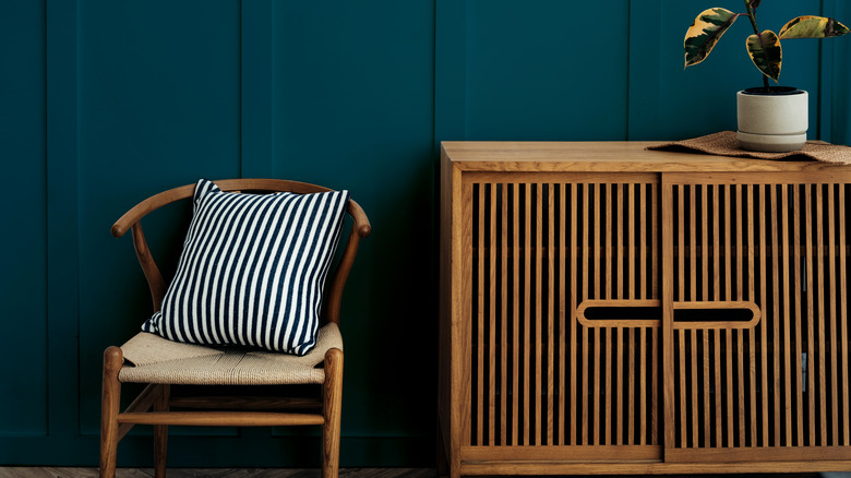 tropical decor