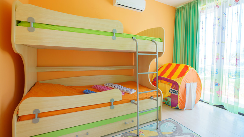 unique bed bunk 