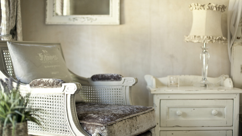 accent furniture