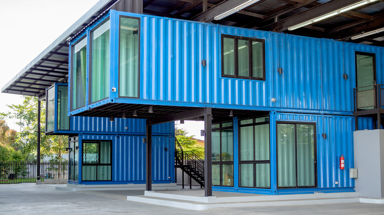 shipping container home 