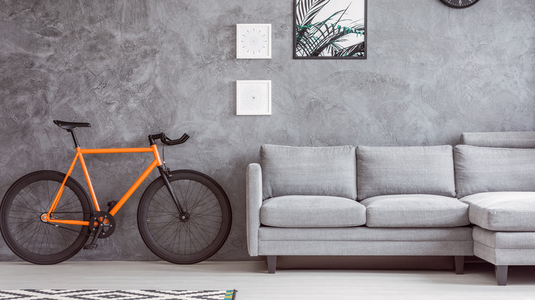 light gray walls