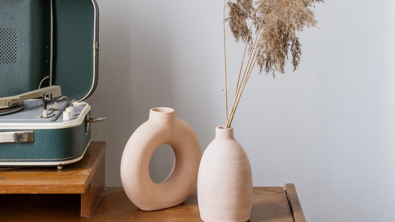 Ceramic art pieces