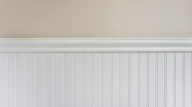 Beadboard wall