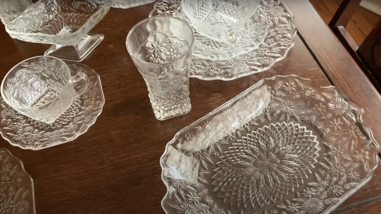 A dinner set in the Pineapple and Floral or No. 618 pattern by Federal Glass Company