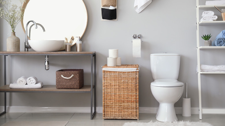 29 Stylish Bathroom Shelf Ideas To Organize All Your Essentials