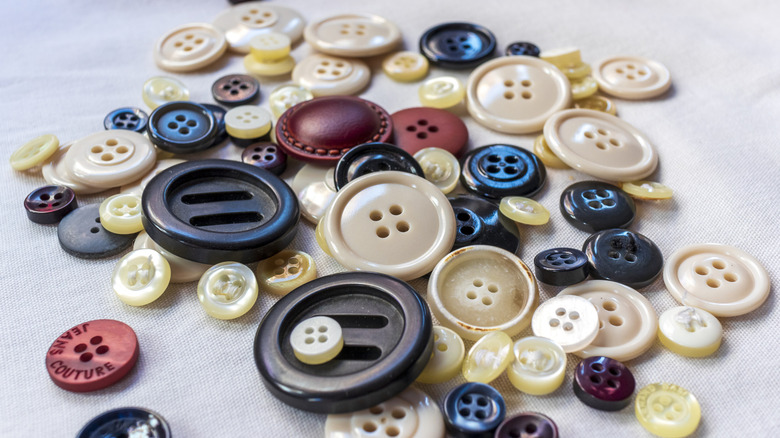 Group of vintage buttons