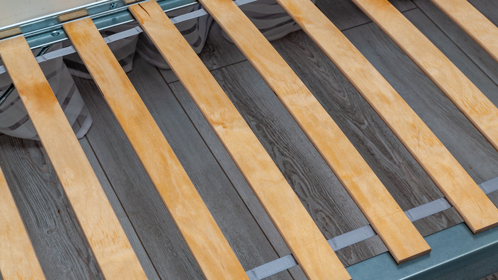 3 Creative Ways To Use Bed Slats To Organize Your Space