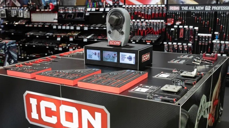 Harbor Freight ICON G2 ratchets on display