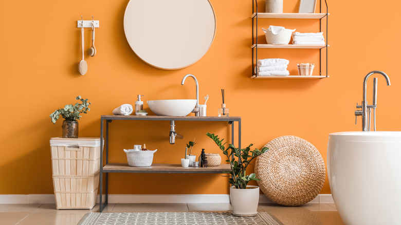 Modern boho bathroom 