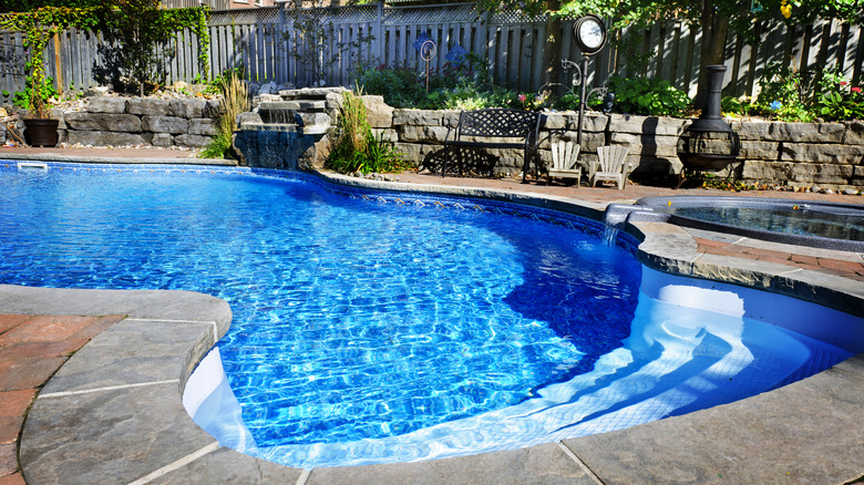 inground home pool 