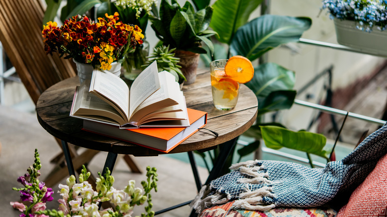 Patio table with citrus water