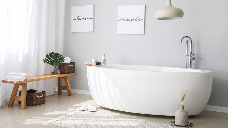 gorgeous bathroom