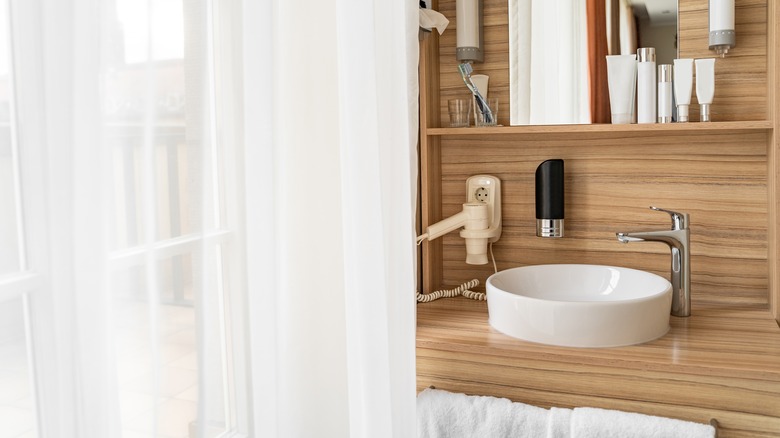 tan bathroom
