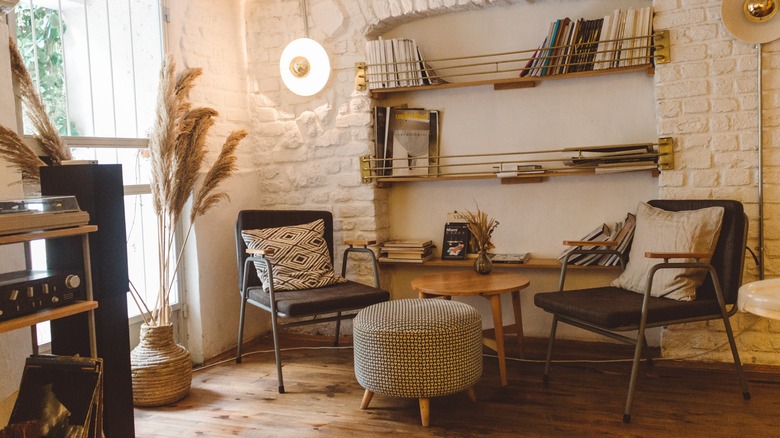 pampas grass decor in beige room