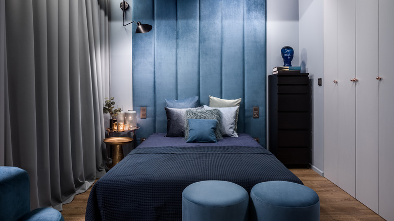 elegant bedroom