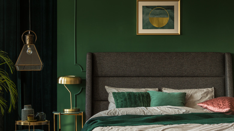 emerald green walls