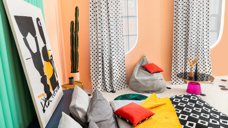 peach bedroom