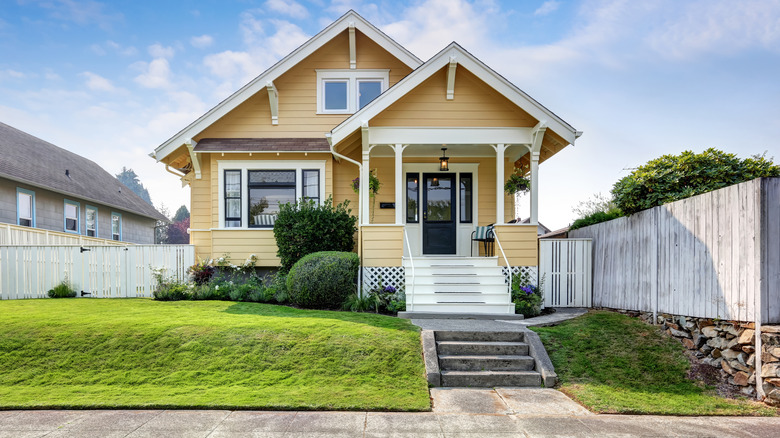 craftsman style house