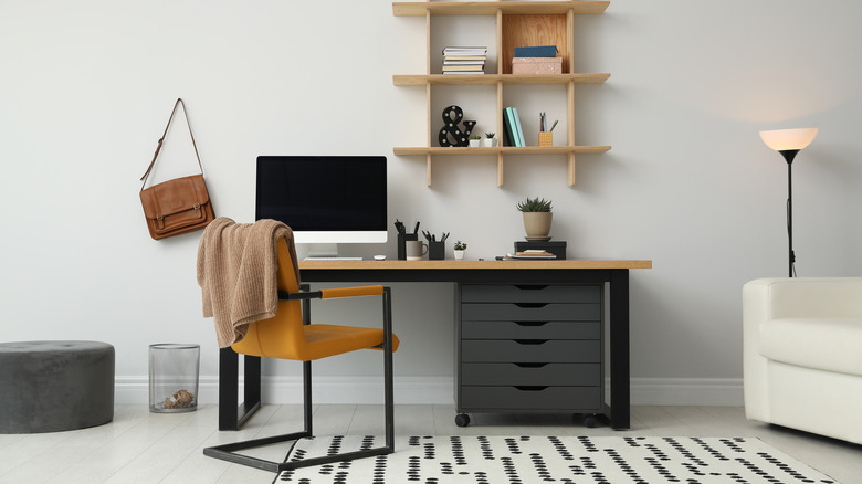 stylish office 