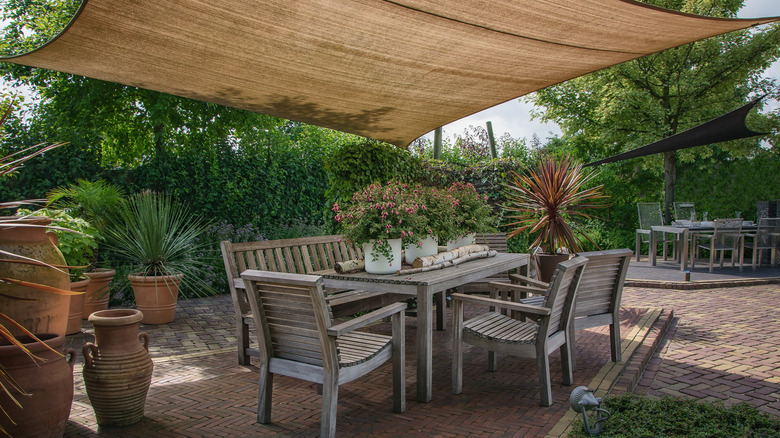 Outdoor relaxation space