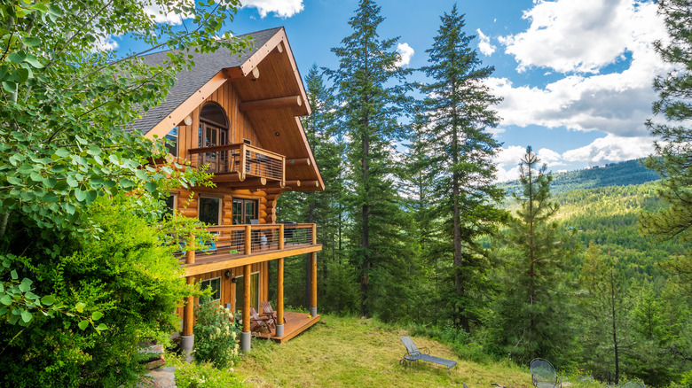 Airbnb home with mountain views 