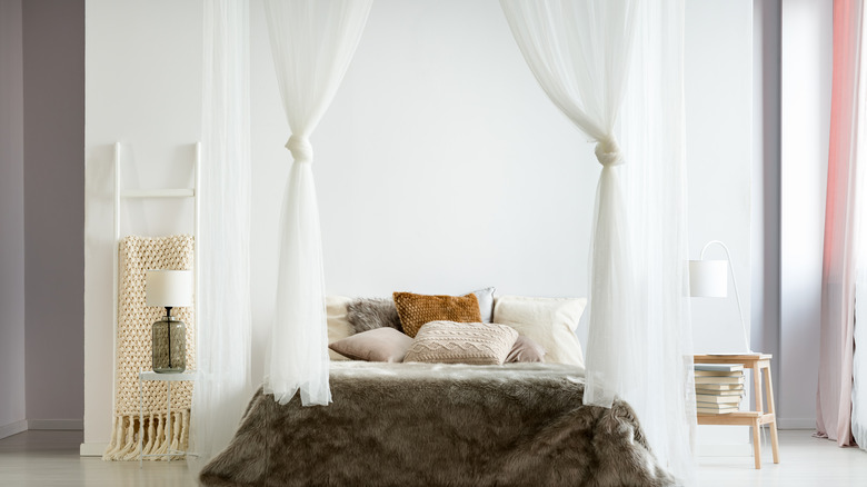 Fur bedspread sheer bed curtains